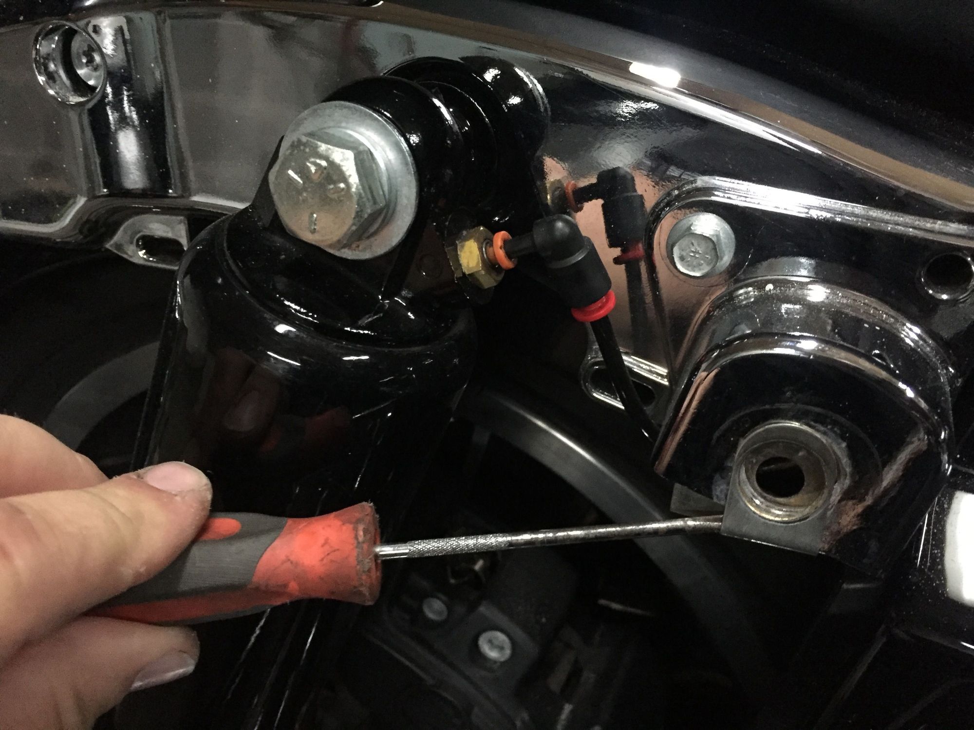 Added 2017 bag mount to my 15 Road Glide