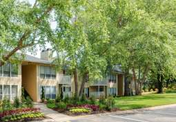 Image of Laurel Oaks in Raleigh, NC