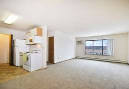 Image of Lakeside Apartments in Battle Creek, MI