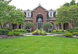Image of Creekside Apartments in Overland Park, KS