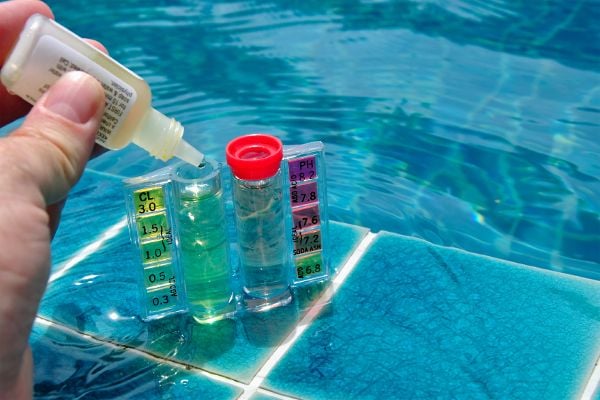 how to calculate chlorine demand of your pool
