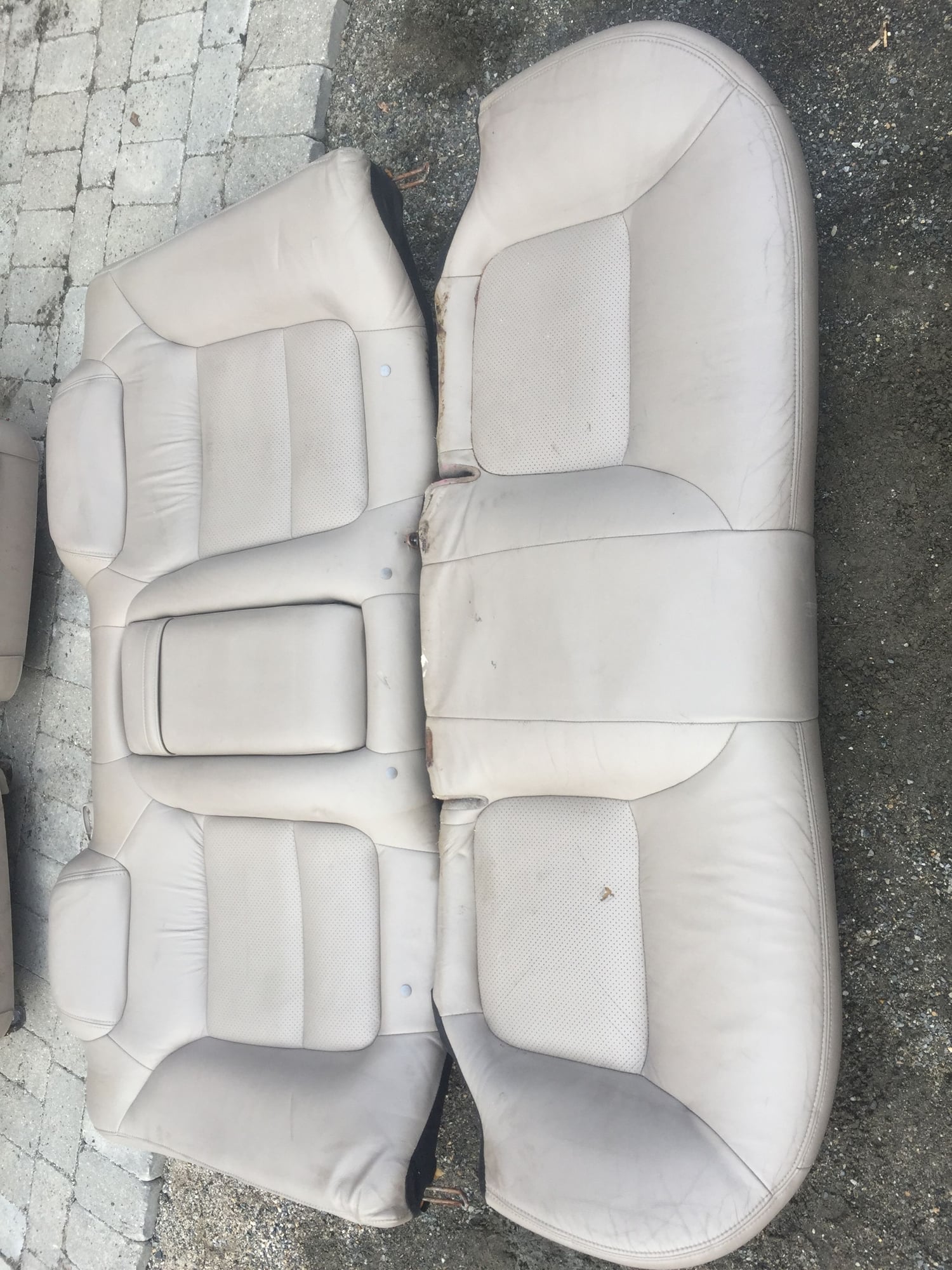 Interior/Upholstery - FS: Acura type s seats tan - Used - 1999 to 2003 Acura TL - Morris, CT 06763, United States