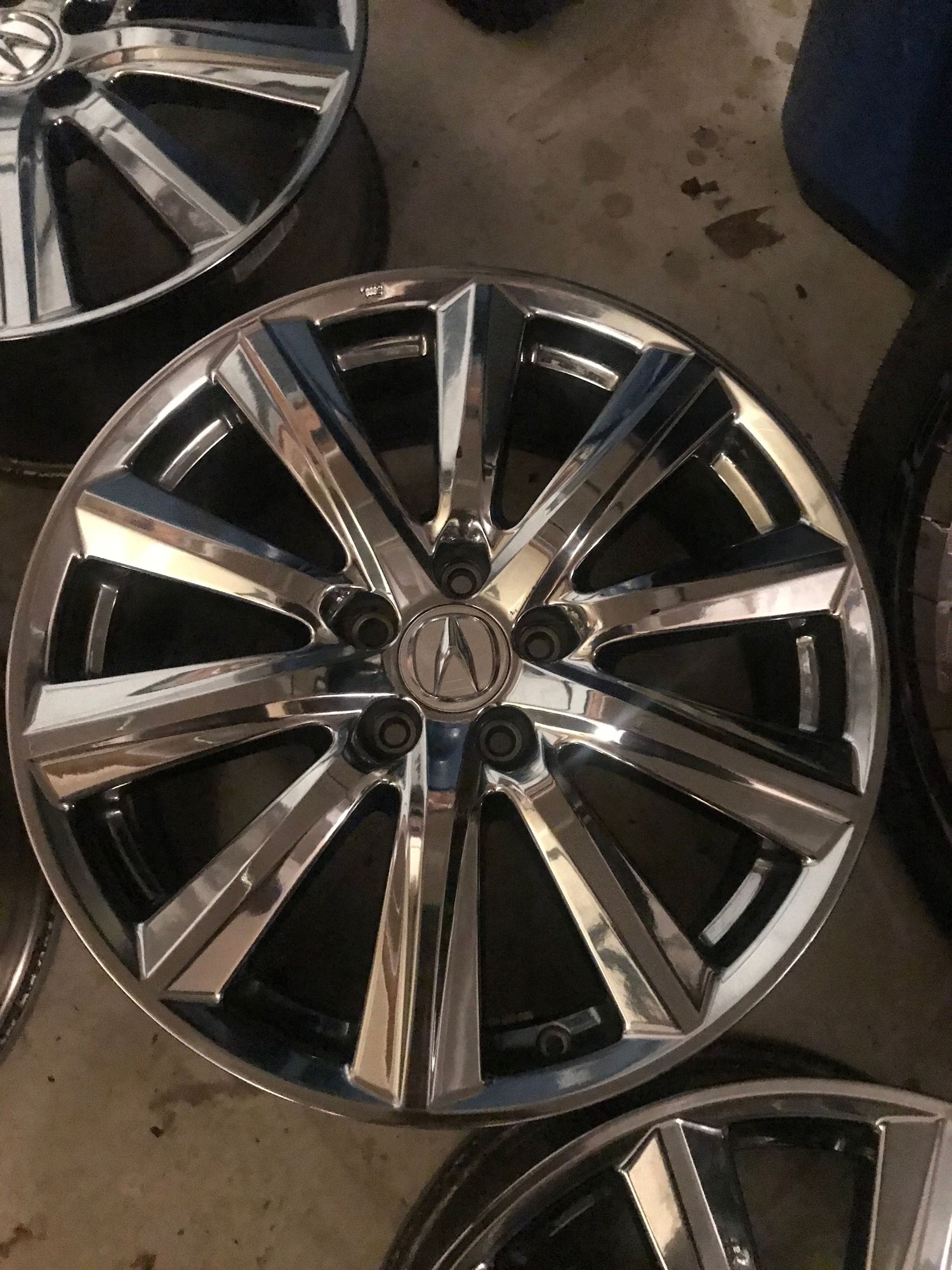 Wheels and Tires/Axles - FS: 2014+ Acura MDX 5x114 19x8 PVD chrome wheels - Used - 2015 to 2019 Acura TLX - 2014 to 2019 Acura MDX - 2004 to 2008 Acura TL - 2007 to 2019 Acura RDX - Chicago, IL 60417, United States