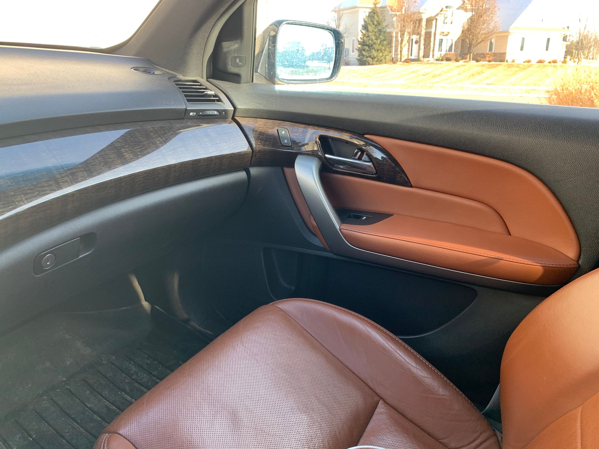 2013 Acura MDX - SOLD: 2013 Acura MDX Adv and Rear Ent - Used - VIN 2HNYD2H84DH503104 - 87,700 Miles - 6 cyl - AWD - Automatic - SUV - Black - Cedar Rapids, IA 52404, United States