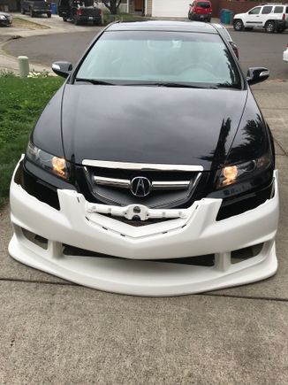 Gerzy Bear Performance front bumper. Still need 04-06 grill assembly. Painter paid and ready.