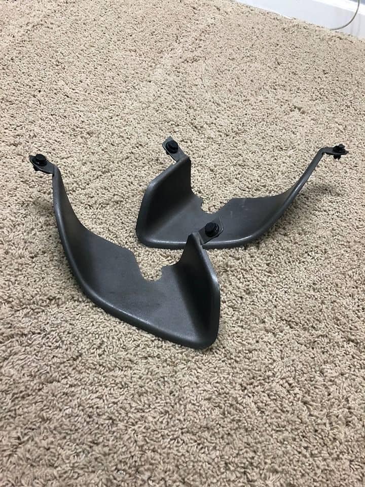 Exterior Body Parts - EXPIRED: FREE: 2004-06 Acura TL Exhaust Garnish Pieces - Used - 2004 to 2006 Acura TL - Wyoming, MI 49418, United States