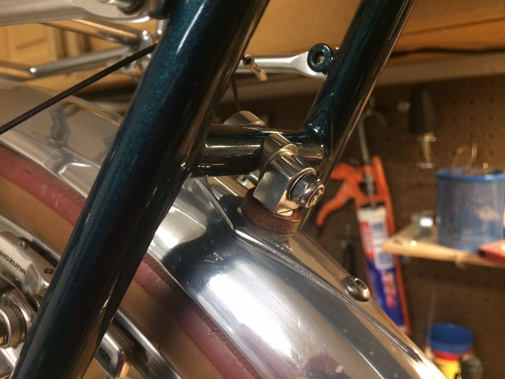 Bike Forums Honjo Fenders L bracket or sliding bracket?