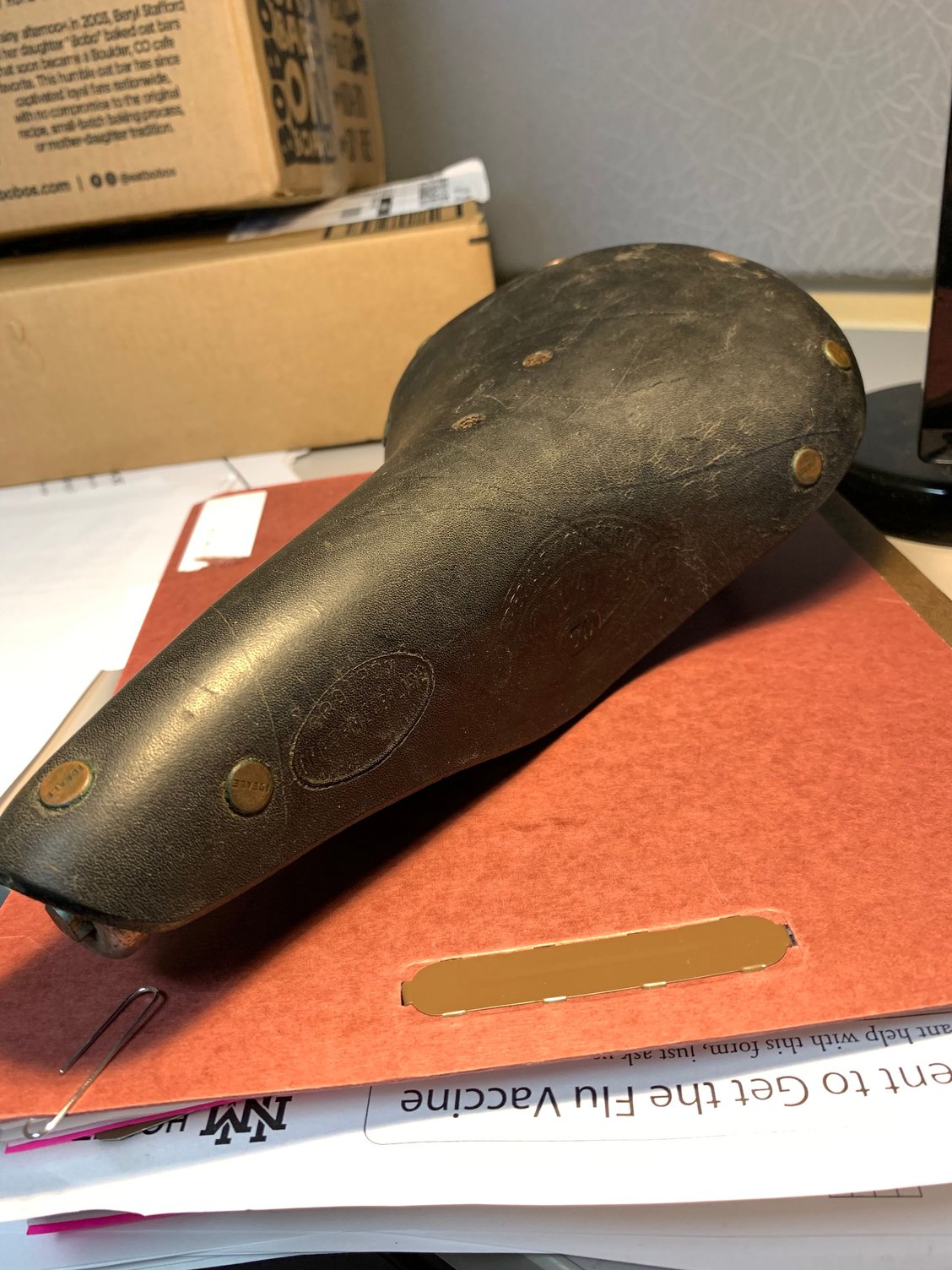 Selle Ideale 2003 – Marron, Fabrication Japonaise (NEUVE)