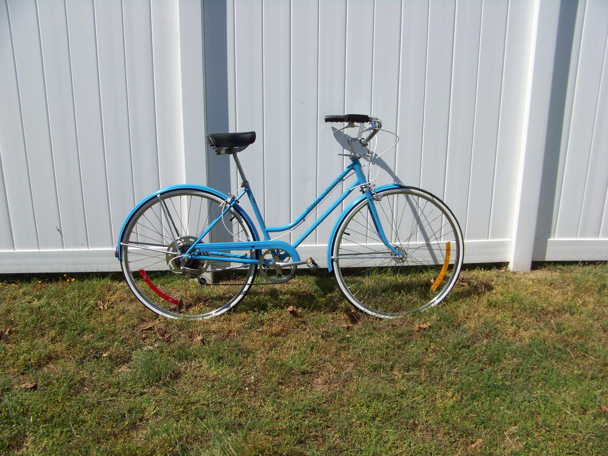 Schwinn store suburban womens