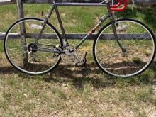 1984 Miyata 310 
My intro into vintage cycling 