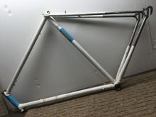 Ugly rattle can paint, blue panels original.
