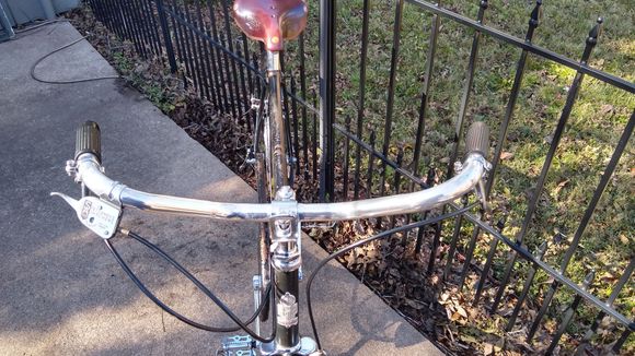 Bars are Stratalite Comfort from England.  Brampton headset. 