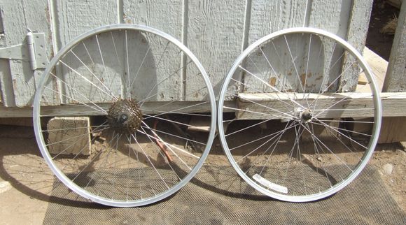 The wheels set is nice so I will likely build these up and keep them as spare set.