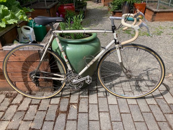 Decals suggest 1964-1967