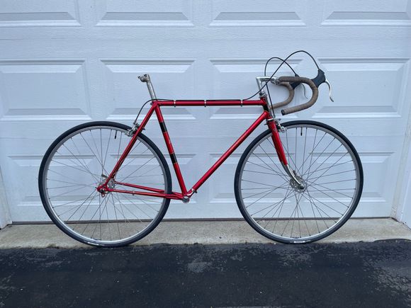 Later 70s model: 21", campy dropouts, English bb, Vitus 172