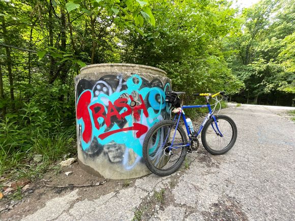 no update. I just like the graffiti. 