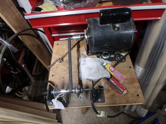 The tool of choice for hub re-conditioning of the shell.  The hub pictured is one that has already been done and the dust cap and tag would not be present when polishing.