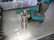 Cutting tool and stop disc. Will work with the hand drill.