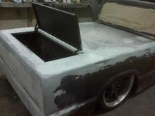 the "trunk" also where the fuel cell is ..