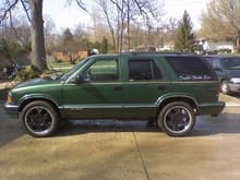 The old wheels on the Blazer