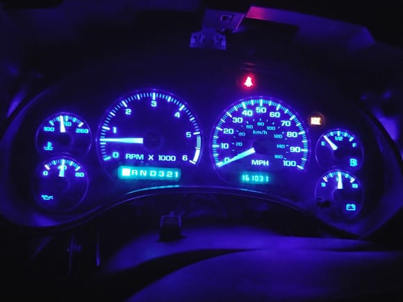 Blue led's in the console... I am using the extra bulbs for the map lights..