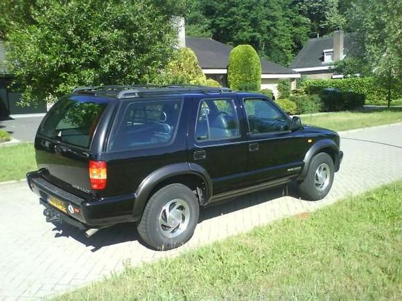 1997 Blazer LT 125.000 Miles

Location: Holland (Europe)