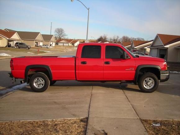 door moldings and 4x4 stickers gone, t-bars turned up.