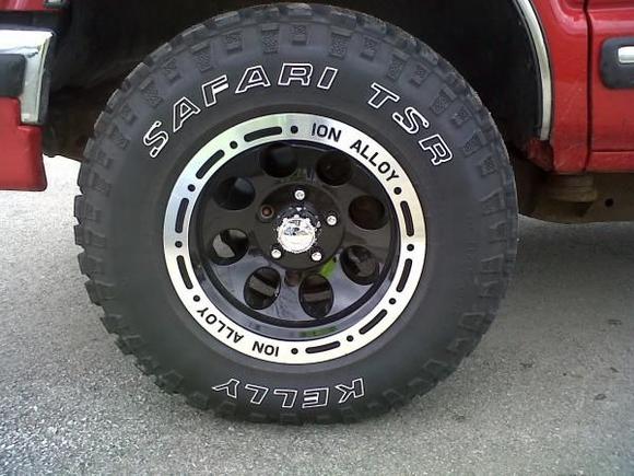 Ion Alloy Wheels 15X7 Wrapped with 235/75R15 Kelly Safari TSR