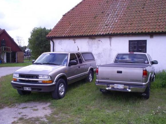 S5032746 this my 2 s10 4wd ´99 and ´00