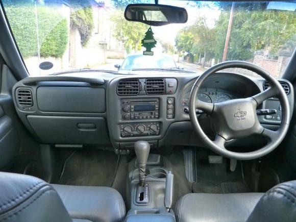 Blazer S10 interior