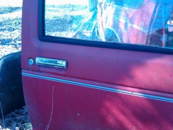 Passenger door excellent shape
