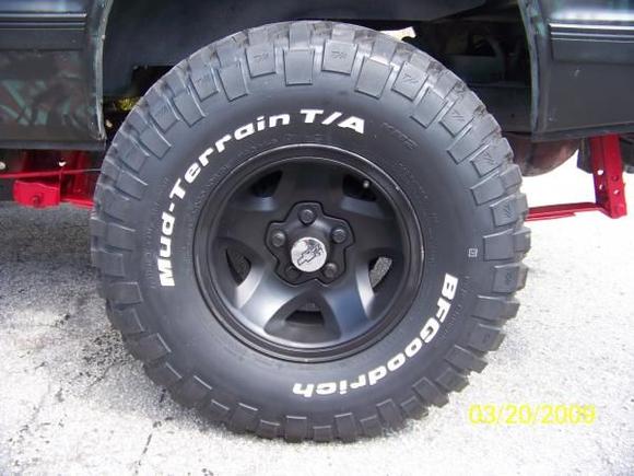 33" bf goodrich mud terrain