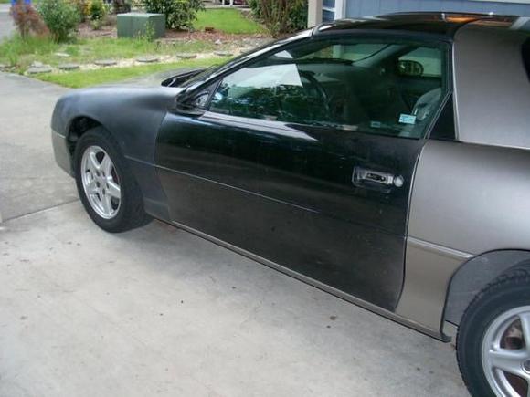 Door and fender have been cut in and the car is ready for paint now.