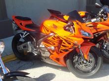 I see this bike all over... still an awesome color pattern though =)