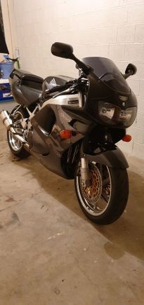 My cbr900.