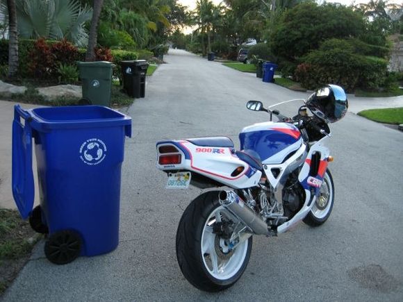 recycle logo