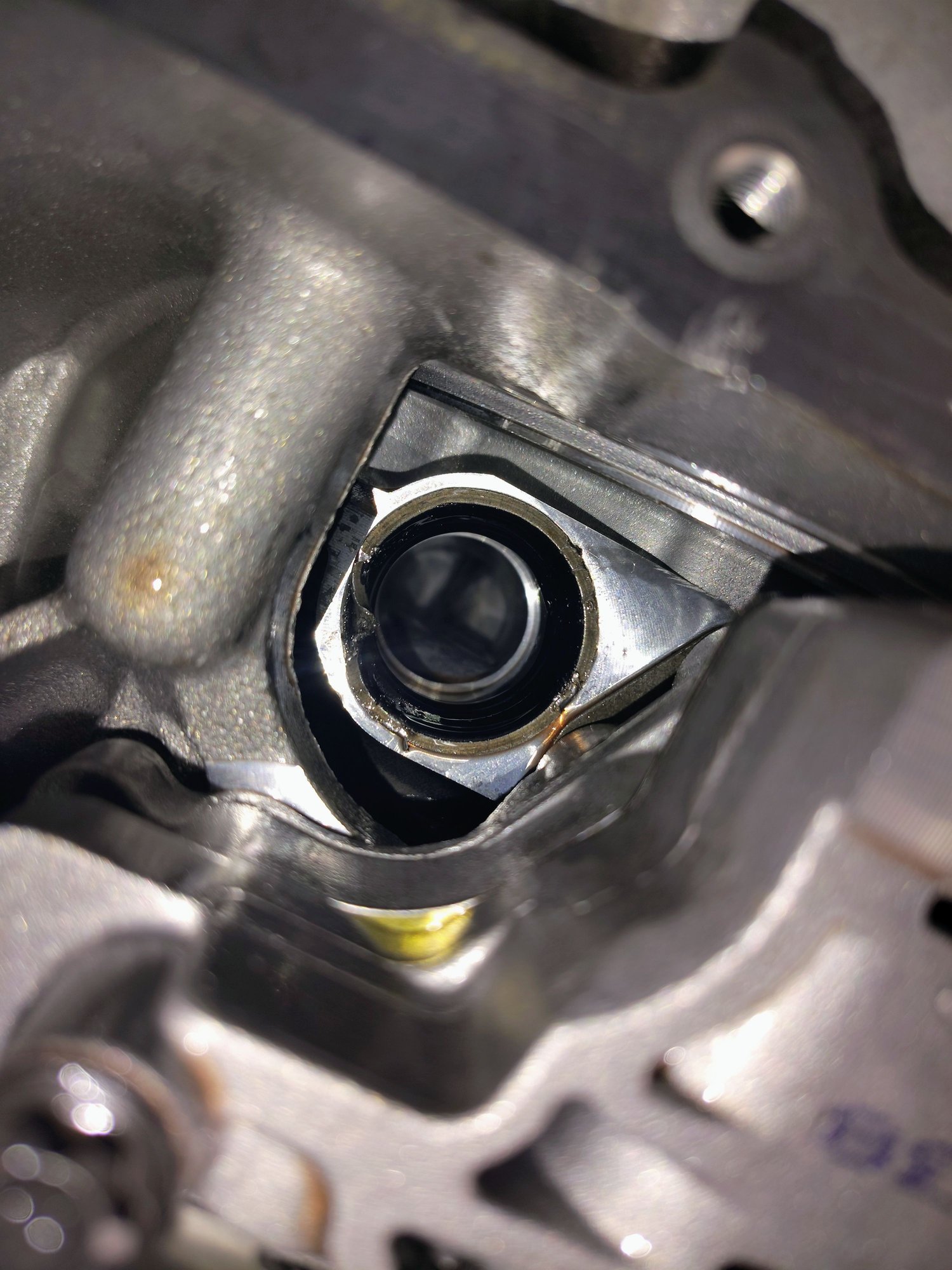 6L90 filter seal 