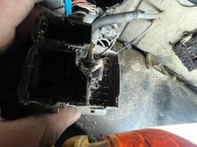 This is plug from the headlights and etc
