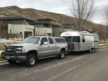 2500 HD gently and handily pulls our 28' Airstream Classic. Not over-optioned, not too Spartan..just right!
