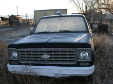 front view. very good condition. notice the spot light on top. comes in handy on the farm or on the trail.