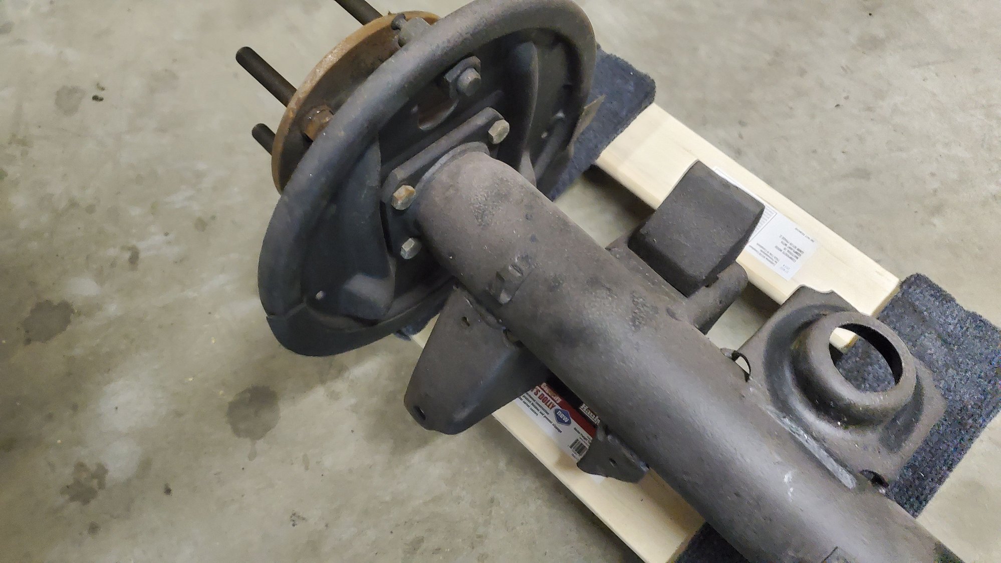 12 bolt chevy rear 4.30 spool,strange axles c clip eliminator and posi