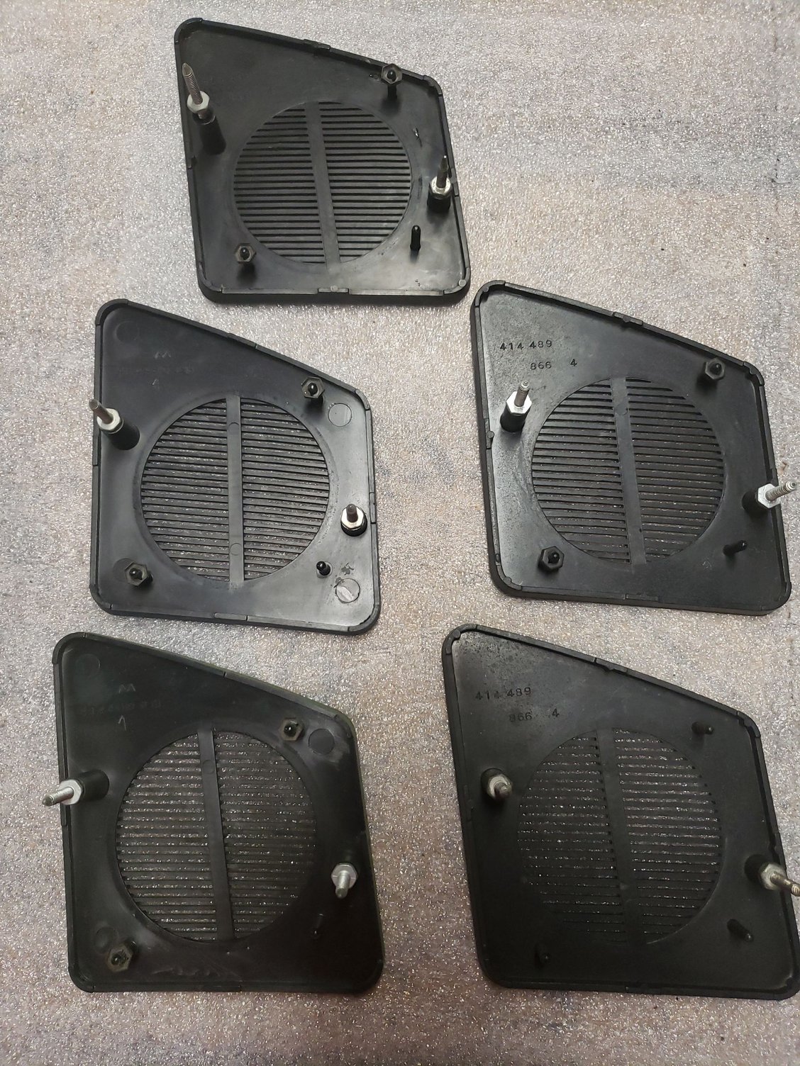 Speaker grilles, big cars 7178?