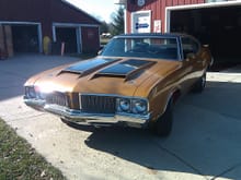 1970 Oldsmobile 442 W30 Nugget gold