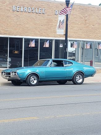 Took a nice drive to Sheridan MI and stopped at an Olds showroom