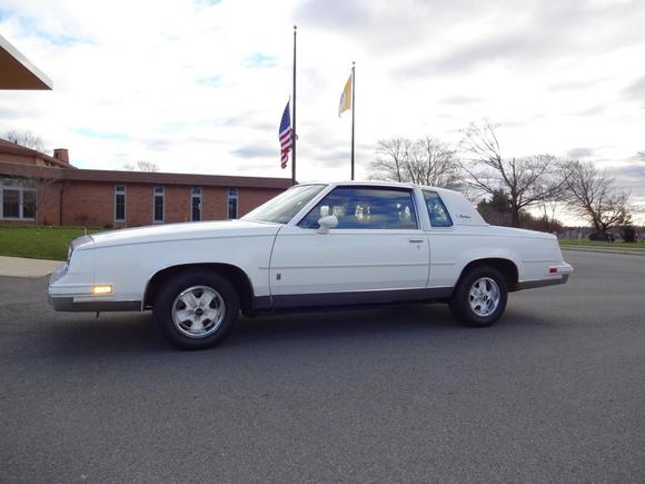 1986 Oldsmobile Cutlass Supreme Brougham 12-20-2012