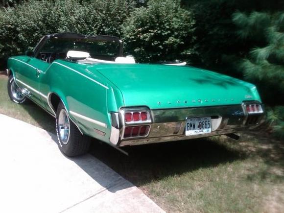 72 Cutlass Radiant Green Rear