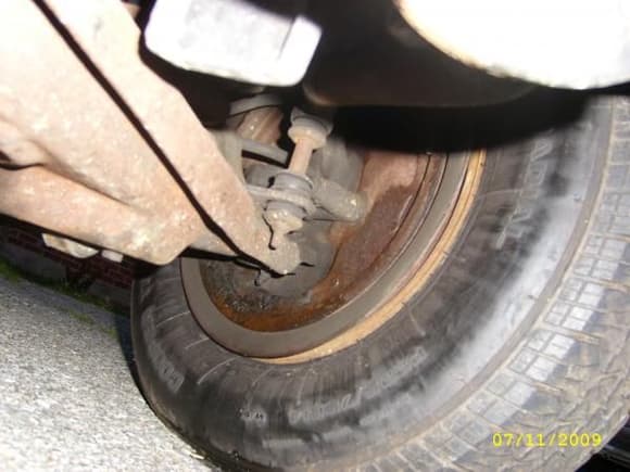 This was the new leak I thought was the problem this leak started between the house and Hockessin Delaware. I had this wheel ok the weekend before and the car sat for a whole week