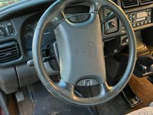 steering wheel uncovered
