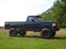 1994 Ford F-150, 9 inches of lift, 40'' Swampers