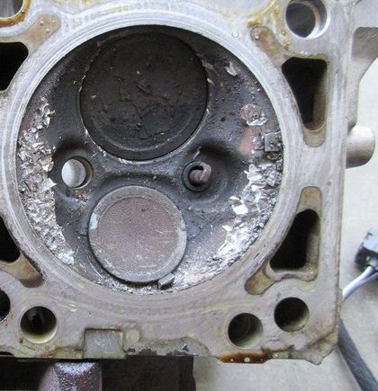Cylinder head 8